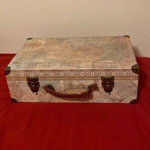 Vintage Travel The Globe  Merdu Lord Storage Box Suitcase Decir